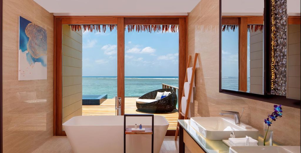 Radisson Blu Resort Maldives 5*