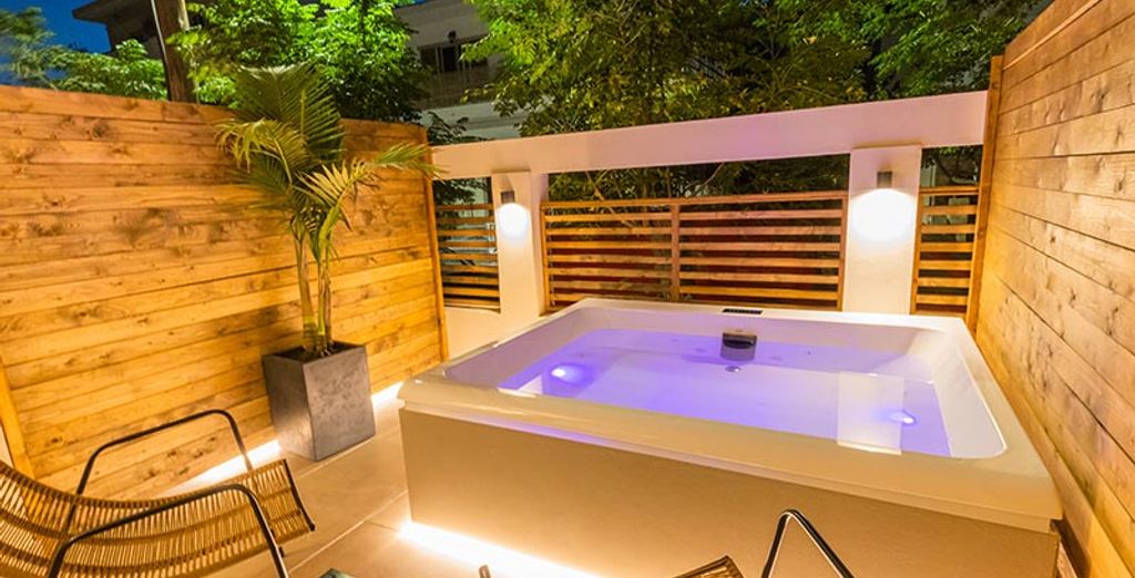 Cabana Blu Hotel & Suites 5*