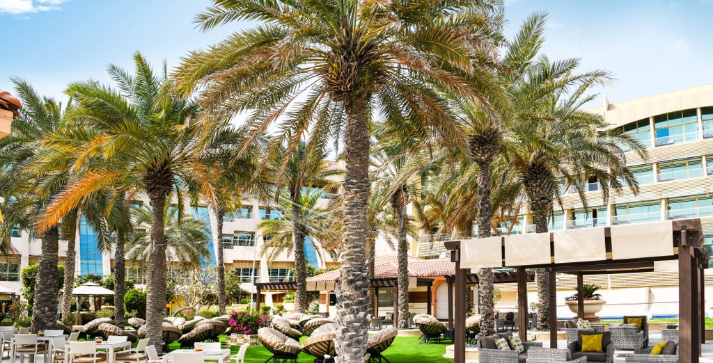Al Raha Beach Hotel 5*