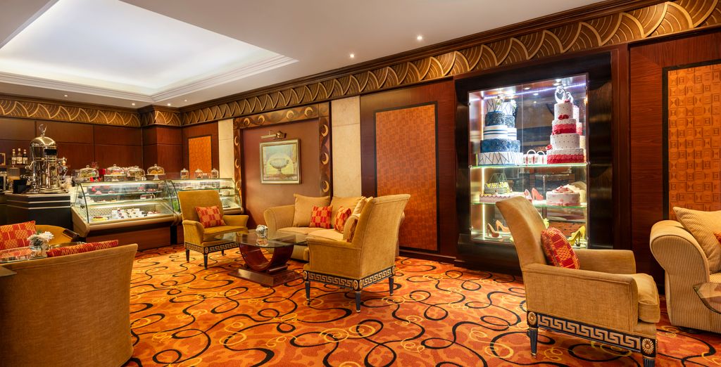Al Raha Beach Hotel 5*
