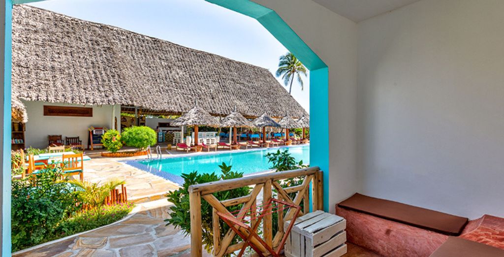 Sun Bay Mlilile Beach Hotel 4*