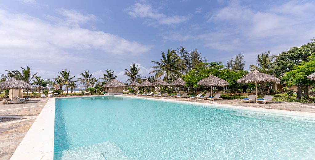 Seven Islands Resort 4* e safari di 2 notti 