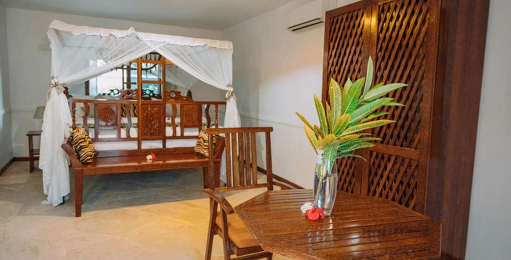 Safari nella natura con estensione al White Paradise 4*