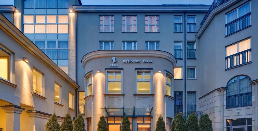 Mamaison Residence Diana Warsaw 4*
