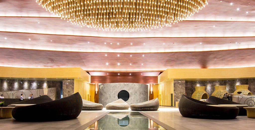 Graceland Khao Lak Beach Resort 5* con possibile pre-estensione a Bangkok