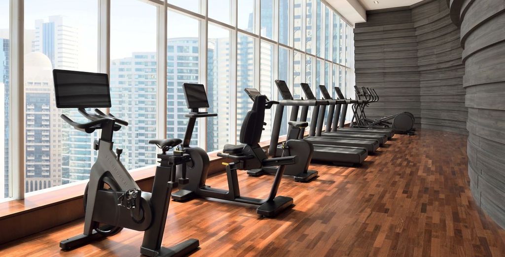 Crowne Plaza Muscat 4* con possibile pre-estensione al Delta Hotels by Marriott City Center Doha 5*