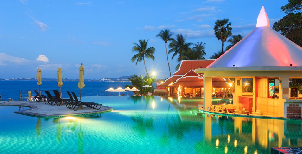 Pullman Bangkok Hotel G 5* e Samui Buri Beach Resort 4* con possibile estensione a Koh Phangan