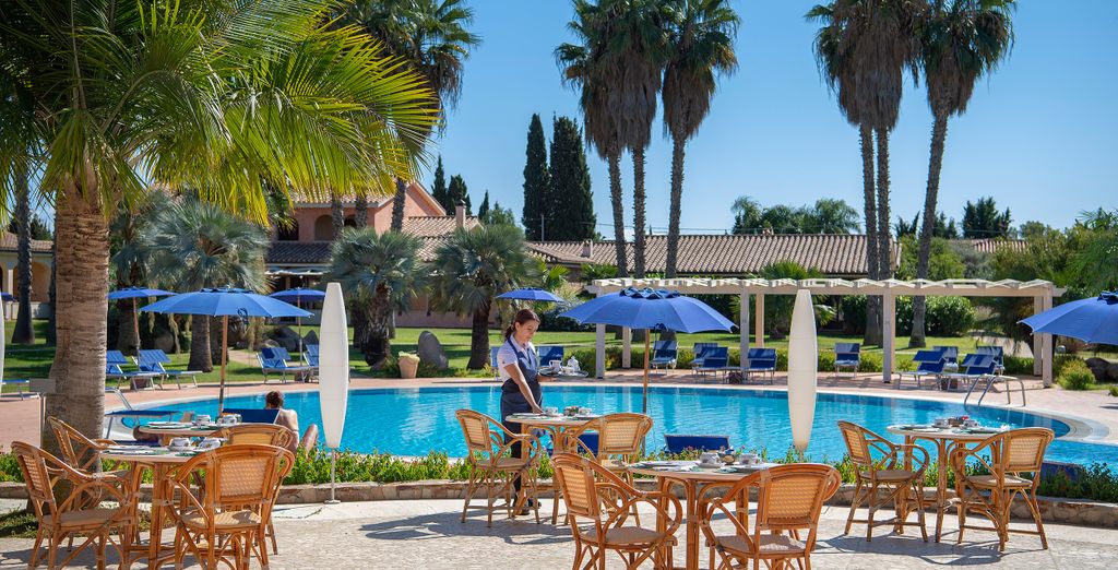 Lantana Resort 4*