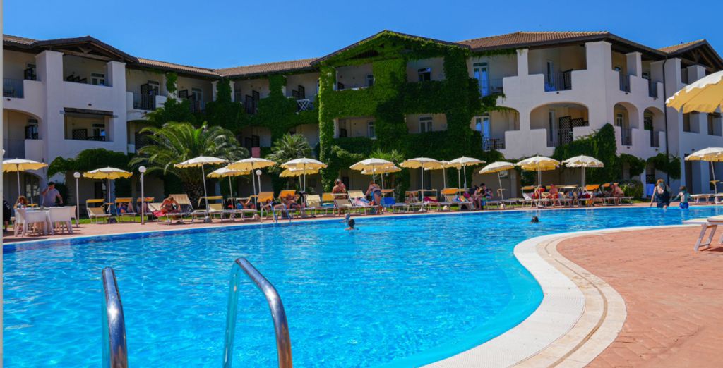 Cala Della Torre Resort 4*