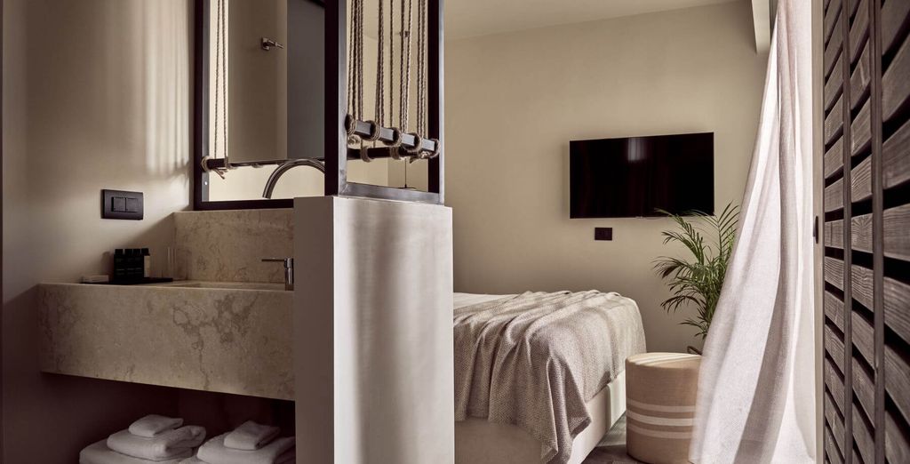 Numo Ierapetra, Curio Collection by Hilton 5* - Adults Only