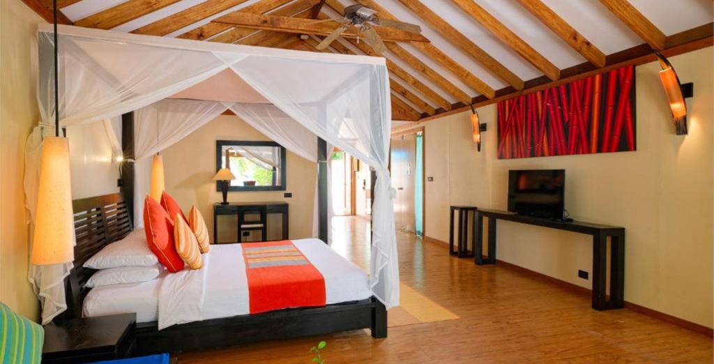 Canareef Resort Maldives 4* 
