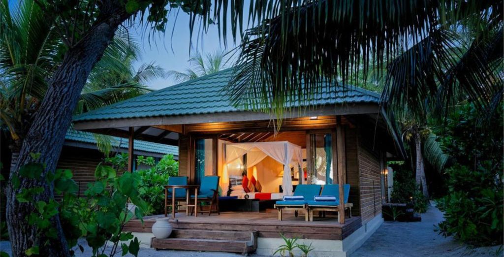 Canareef Resort Maldives 4* 