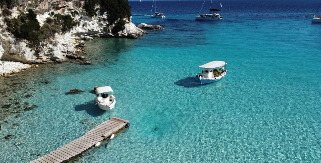 Crociera: Scoperta degli splendori del Mar Ionio in Caicco