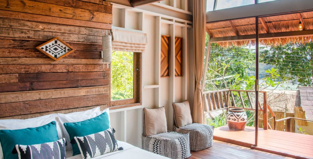 Amari Bangkok 5*, Vignette Collection Dinso Resort & Villas Ko Chang 5* con possibile estensione al Tolani Resort Koh Kood 4*