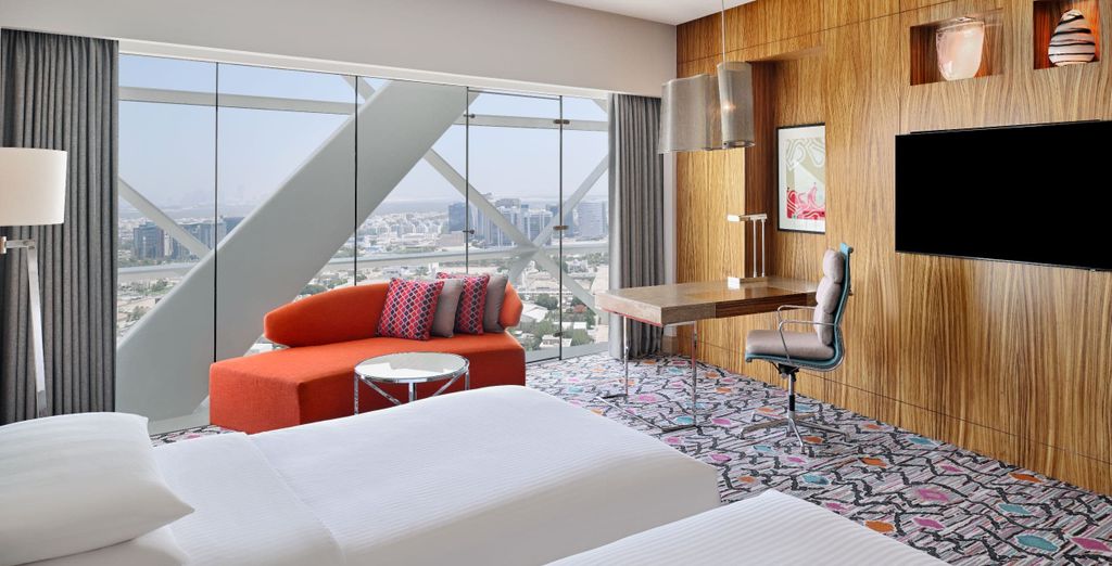 Hyatt Andaz Capital Gate 5* con biglietti per il Gran Premio di Formula 1