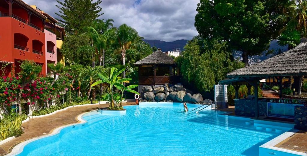 Pestana Village Garden 4*