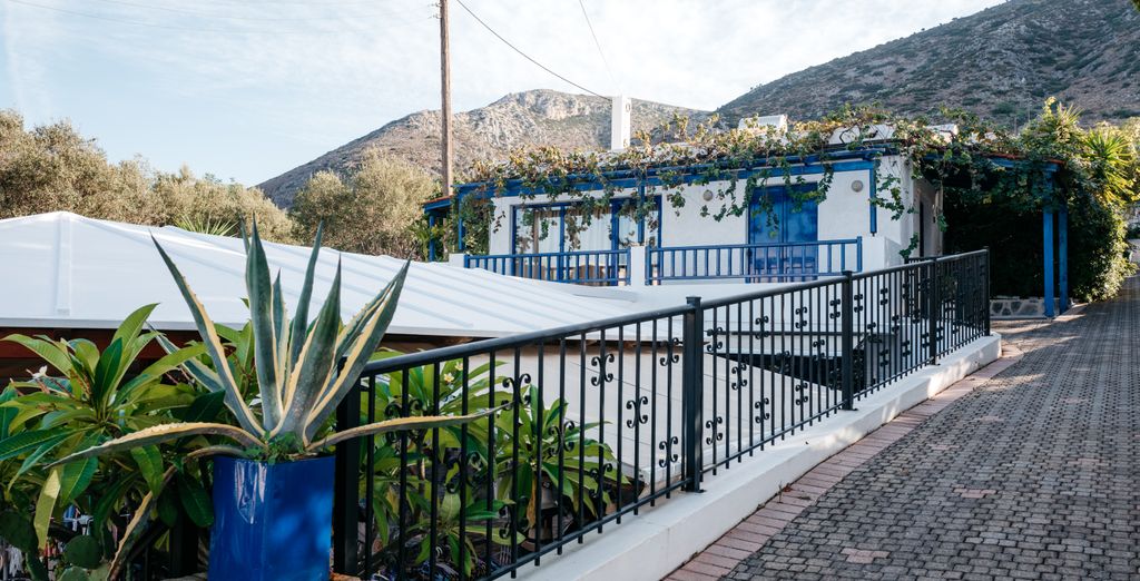 Sergios Hotel 4*