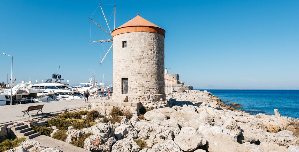 Lindian Village Resort Rhodes, Curio Collection by Hilton 5*
