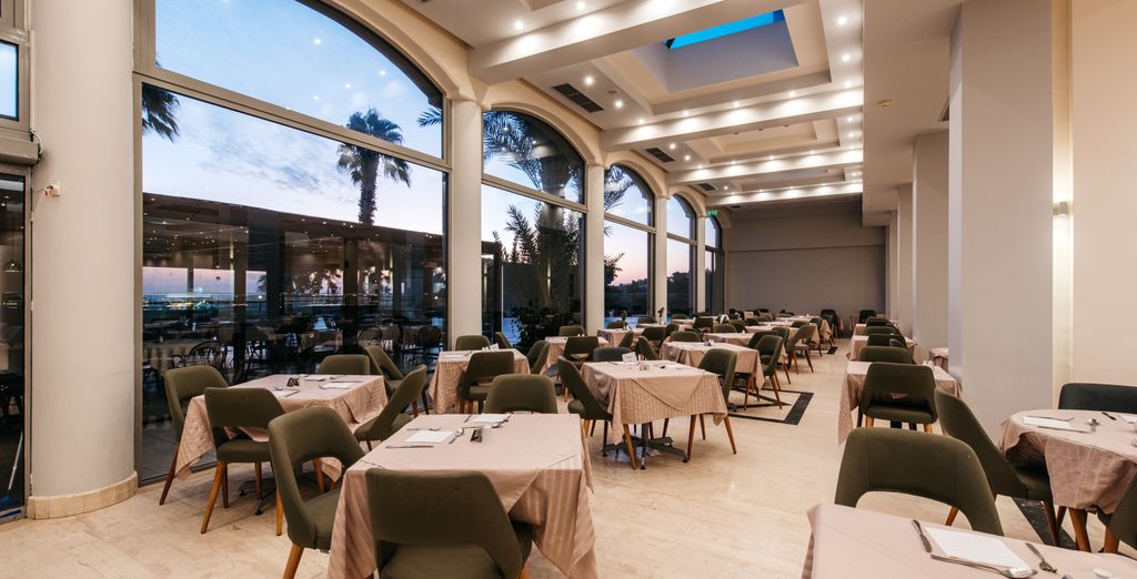 Kresten Palace Hotel 4*