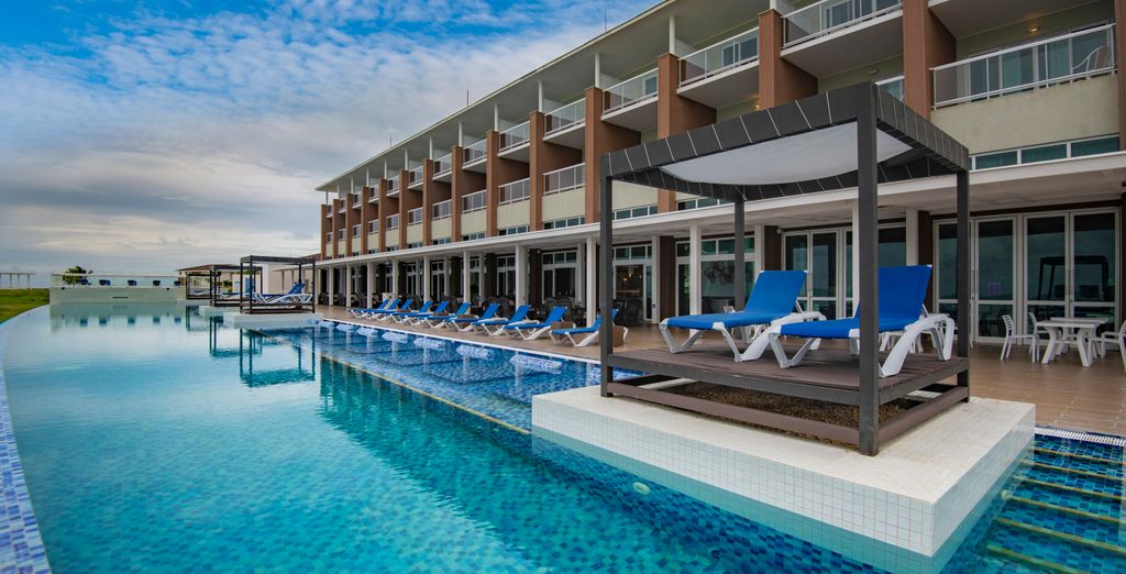 Hotel Nacional de Cuba 5* e Hotel Playa Vista Azul 5*