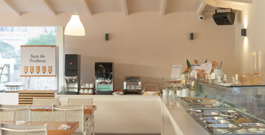 Asterias Village Resort 4*