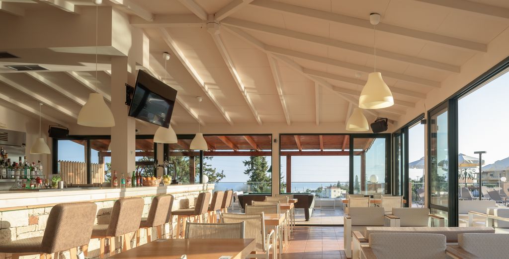 Asterias Village Resort 4*