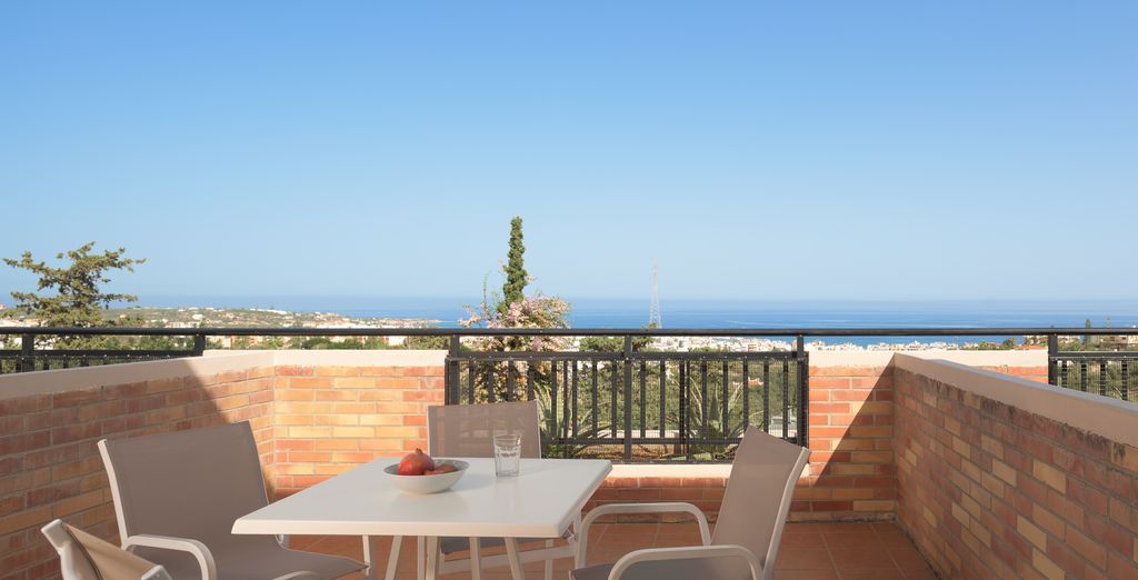Asterias Village Resort 4*