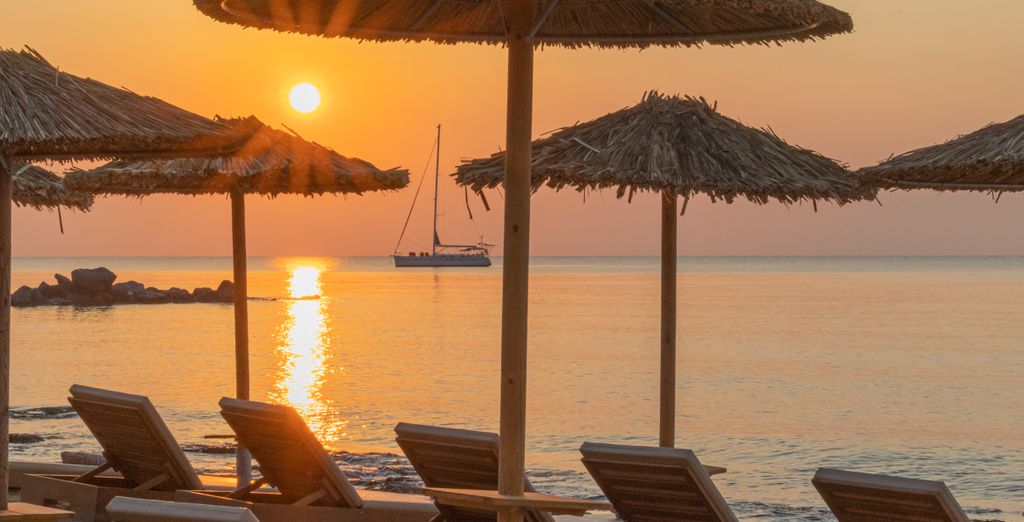 Cabana White Boutique Hotel and Suites 5* 