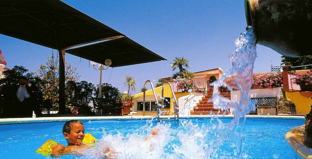 Hotel Carlo Magno 4*