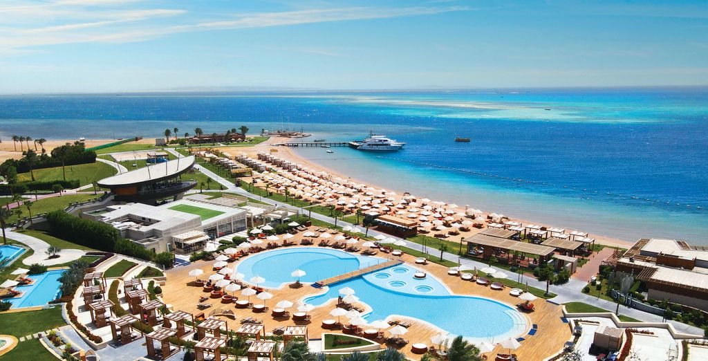 Rixos Premium Magawish Suites & Villas 5*