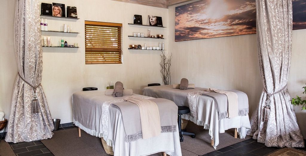 African Rock Hotel & Spa 5* con possibile estesnione al Makweti Safari Lodge 5*