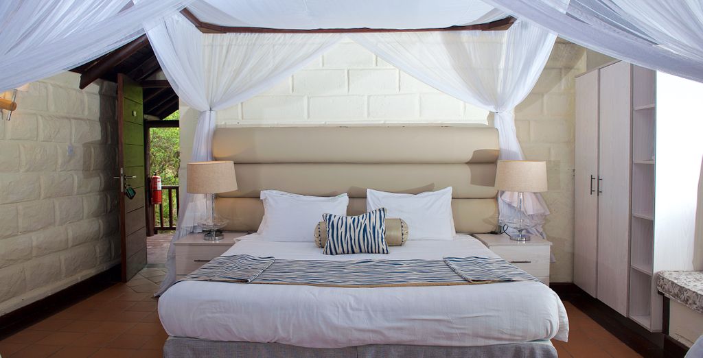 Safari collettivo ed estensione al Pinewood Beach Resort & Spa 4*