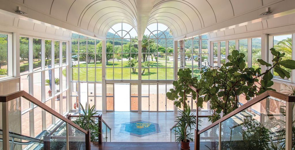 Baia di Conte Hotel Club 4*