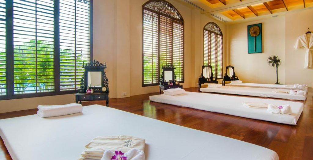 Namaka Resort Kamala 5*, Phi Phi CoCo Beach Resort 4*, Khao Lak Laguna Resort 4* con pre-estensione opzionale a Bangkok 