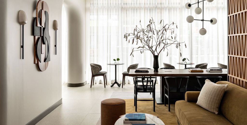 Kimpton Hotel Theta 4*