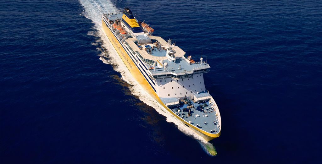 Golden Tulip Porto Vecchio 4* con volo o Sardinia Ferries