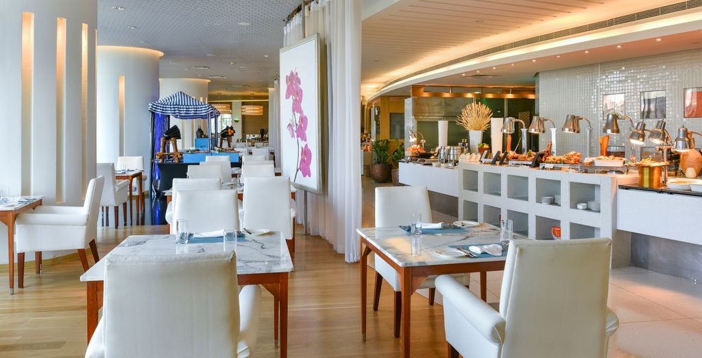 Raffles Seychelles 5* con possibile rpre-estensione a Dubai 5*