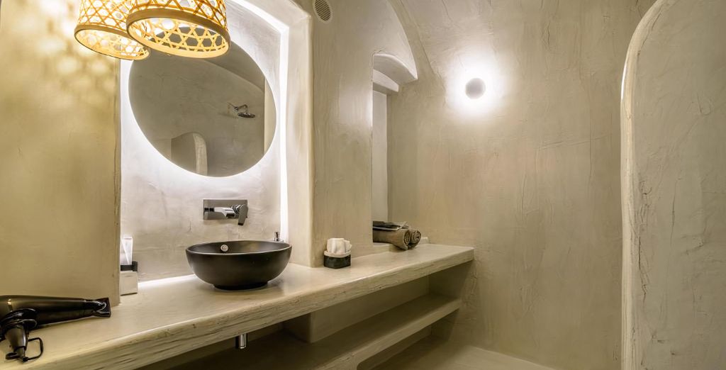 Anila Suites
