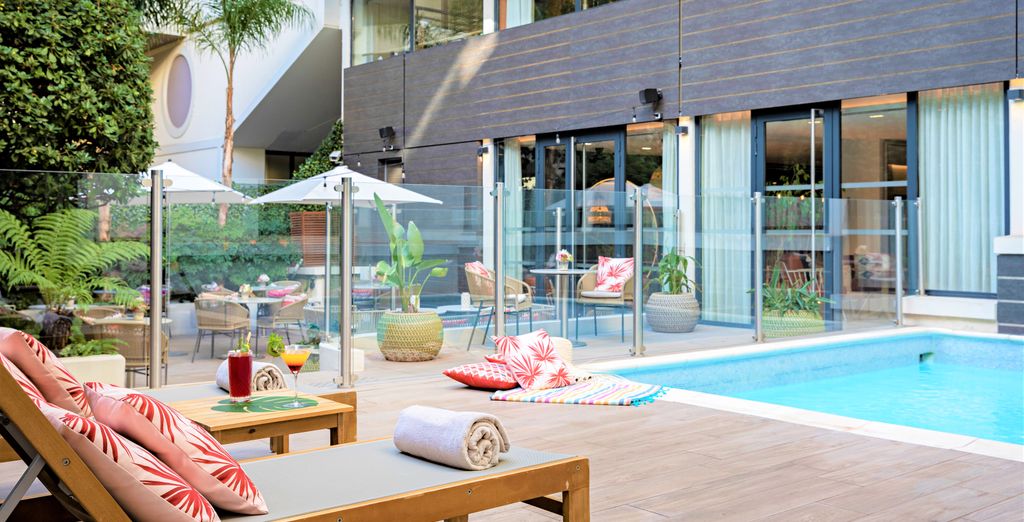 Hotel & Plage Croisette Beach Cannes - Mgallery 4*