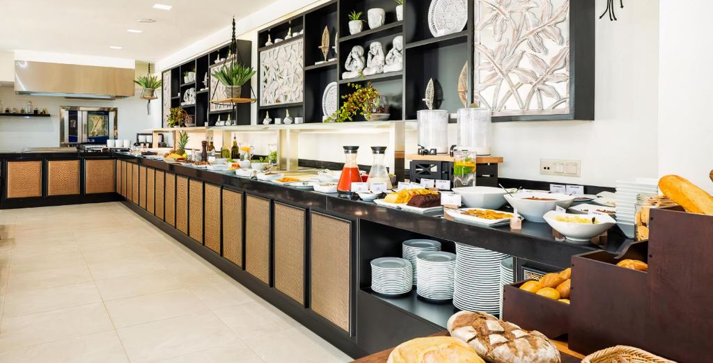 Nostos Beach Boutique Hotel 4*