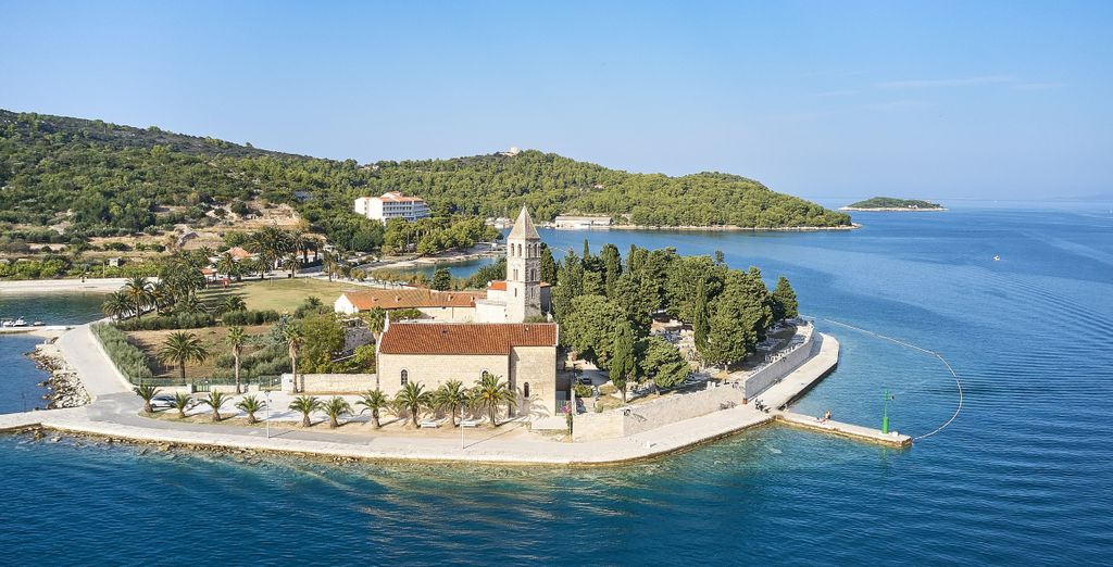Crociera: Un viaggio da sogno tra perle del Mediterraneo