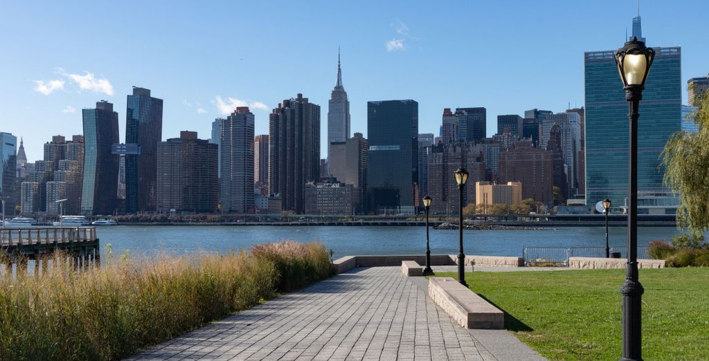 Millennium Hilton New York One UN Plaza 4* e Secrets St. James Montego Bay 5* - Adults Only