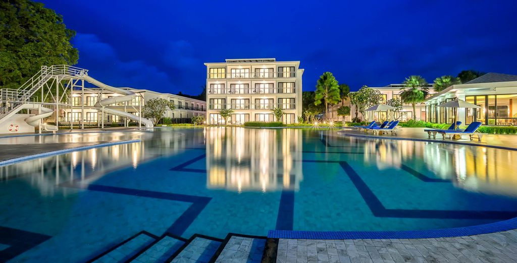 Combinato Maikhao Palm Beach Resort 4*, Royal Yao Yai Island Beach Resort 5* e Mai Khao Lak Beach Resort & Spa 5*