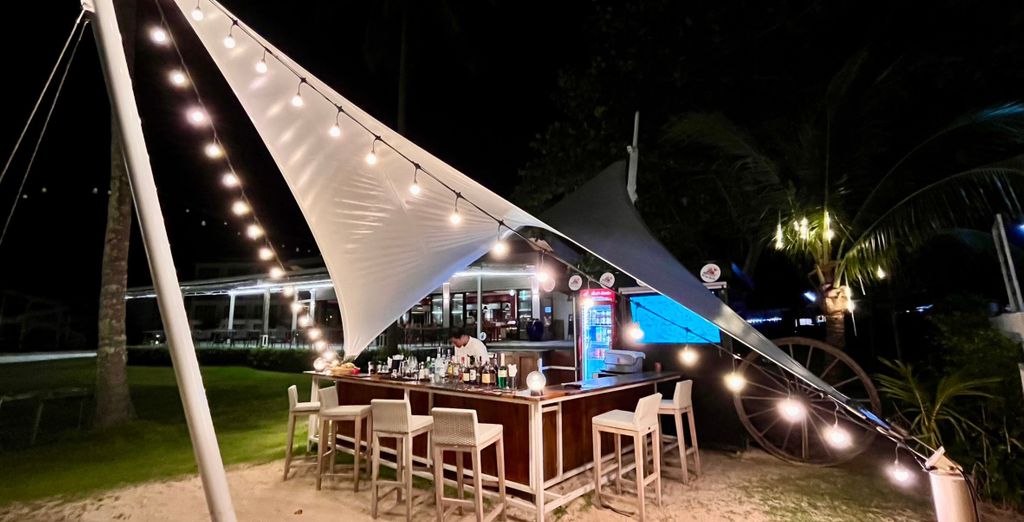 Combinato Maikhao Palm Beach Resort 4*, Royal Yao Yai Island Beach Resort 5* e Mai Khao Lak Beach Resort & Spa 5*