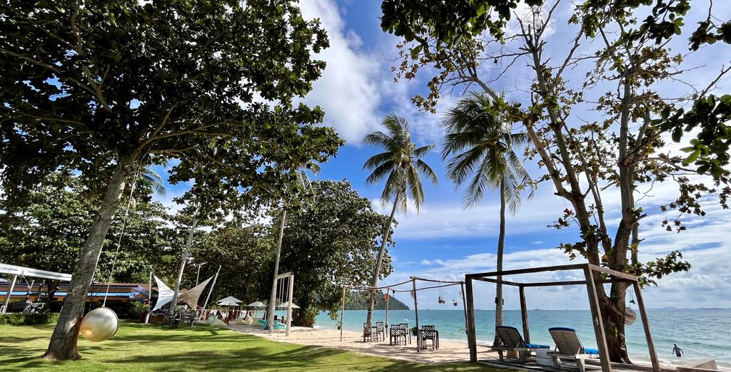 Combinato Maikhao Palm Beach Resort 4*, Royal Yao Yai Island Beach Resort 5* e Mai Khao Lak Beach Resort & Spa 5*