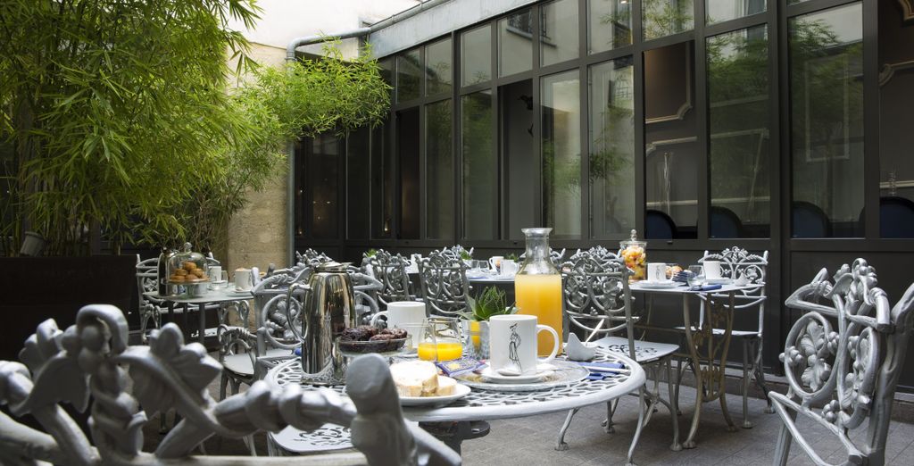 Hotel Mademoiselle 4*