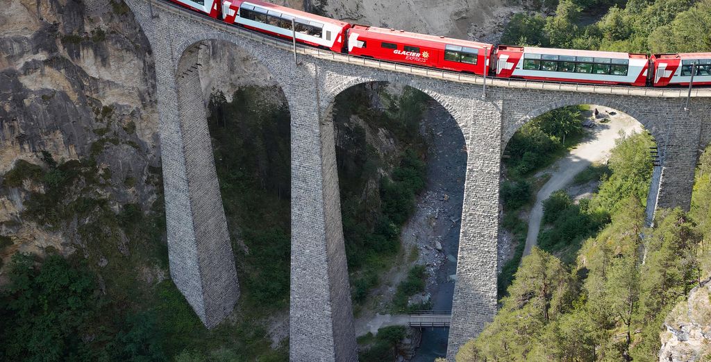 Tour in libertà: Alla scoperta dei ghiacciai svizzeri