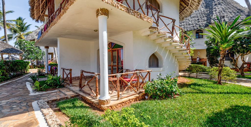 Safari con estensione presso l'Hotel Waridi Beach Resort & Spa 4*