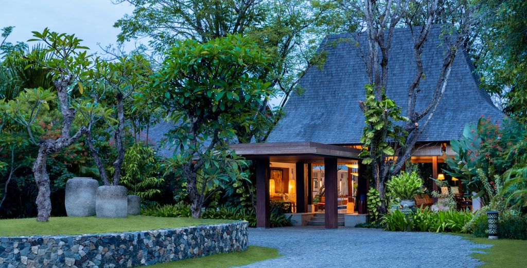 Combinato: Sakti Garden Resort & Spa 4*, Sudamala Resort, Komodo 5* e Merusaka Nusa Dua 5*