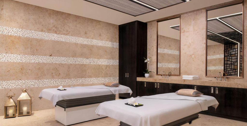 The Ritz-Carlton, Doha 5* con possibile estensione al The Outpost Al Barari 5*